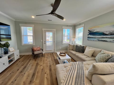 The Longboard Lodge by Carolina Beach Realty House in Carolina Beach