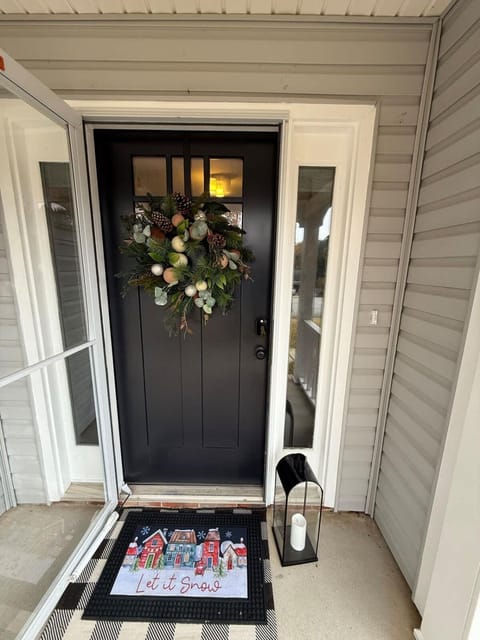 The Zen Blossom Retreat, Eisenhower and Master's House in Evans