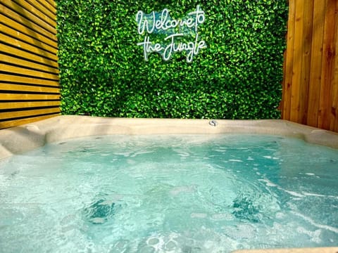 Tudor Hot Tub Family House House in Lytham St Annes