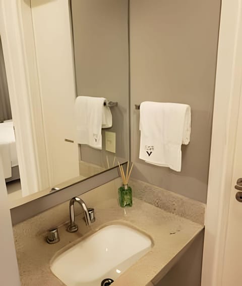 Arte Studios - Flats decorados, wifi, estacionamento, piscina, academia House in Rio de Janeiro