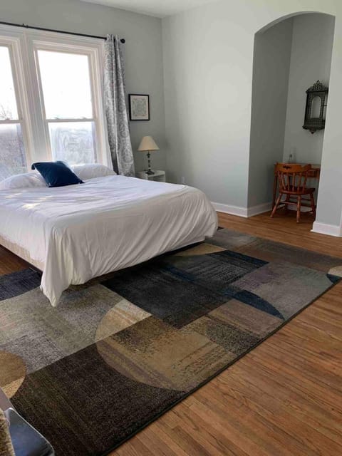 Lewis M Fisher House House in Davenport