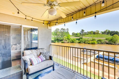 4 Mi to Wind Creek State Park Alabama Getaway Apartment in Alexander City