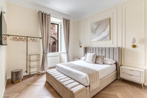 Bed, Photo of the whole room, Bedroom, towels, wardrobe