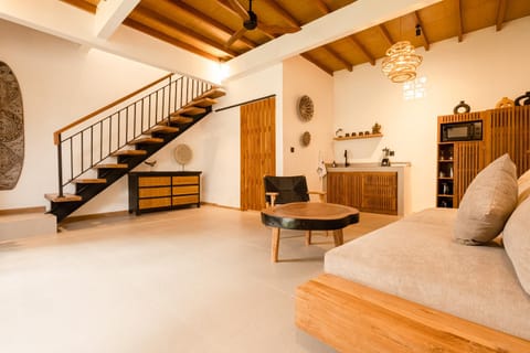Living room, Dining area, Area and facilities