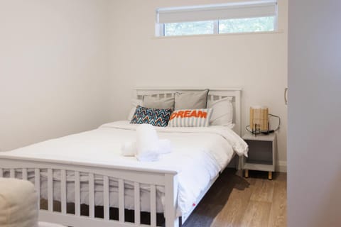 2 BR City Cent Apt with Terrace Apartment in Belfast