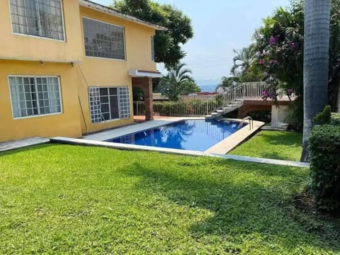 Casa Bugambilia House in Jiutepec