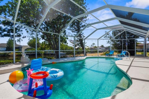 Beautiful Paradise for You House in Port Charlotte