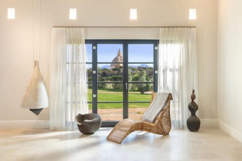 Living room, Photo of the whole room, Seating area