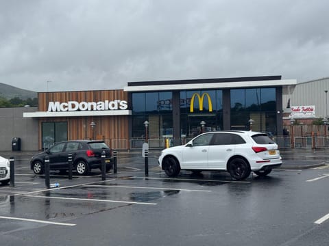 Cozy Private Room with Shared Amenities Vacation rental in Belfast