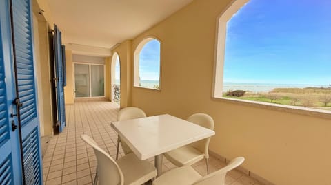 P057 - Porto Recanati, nuovo quadrilocale con terrazzo vista mare Apartment in Porto Recanati