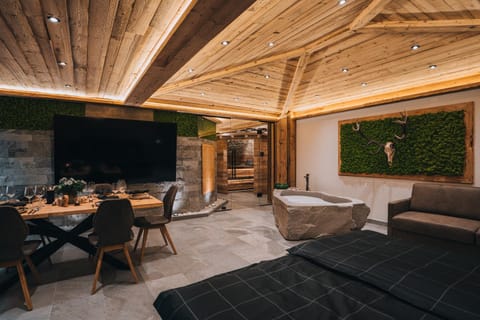 Tauernflair Premium Suite Bergkristall Apartment in Salzburgerland