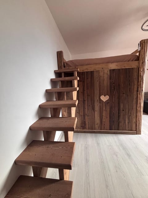 Valley View Studio Apartment in Aosta Valley, Italy