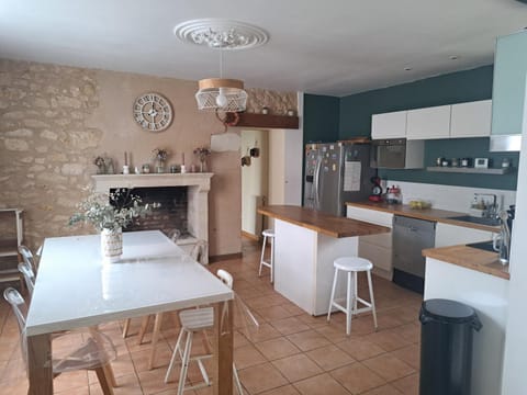 maison 3 chambres 24h le mans Vacation rental in Le Mans