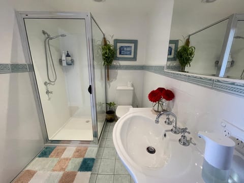 Elsmere Heritage Gardens & Accom Apartment in Launceston