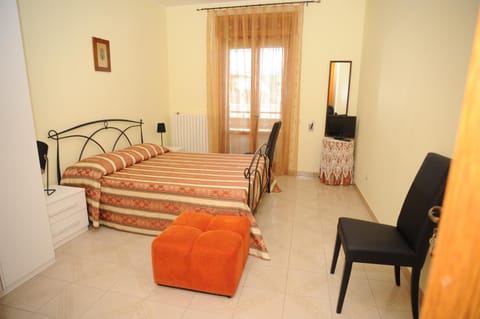 B&B Vie En Rose Bed and Breakfast in Porto Cesareo