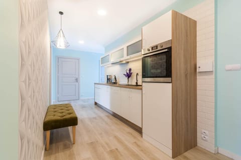 Communal kitchen, oven, stove