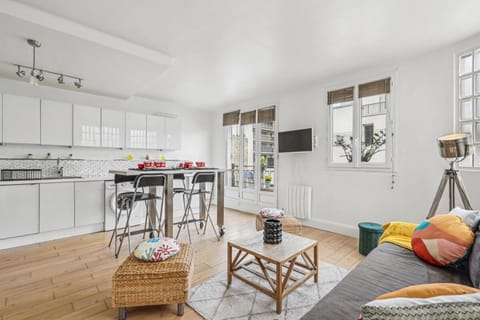 Apartment Balcony Paris 16 Auteuil, Parc Des Princes Apartment in Paris