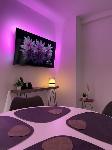 TV and multimedia, Photo of the whole room