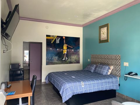 Bed, Photo of the whole room
