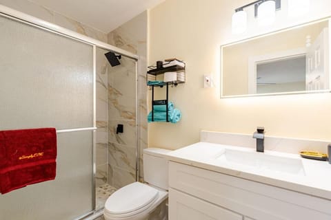 Luxury Retreat Near Hard Rock House in Miami Gardens