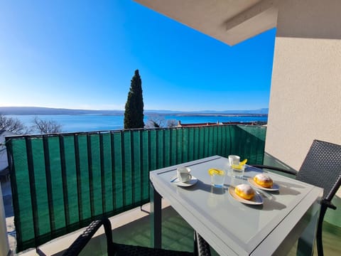 Property building, Balcony/Terrace