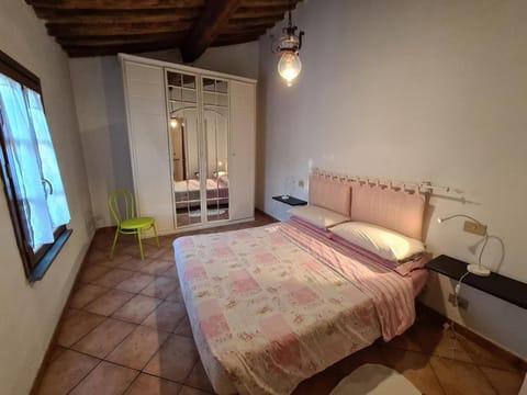 Charming base in Tuscany Apartment in Emilia-Romagna