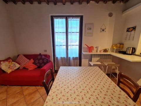 Charming base in Tuscany Apartment in Emilia-Romagna