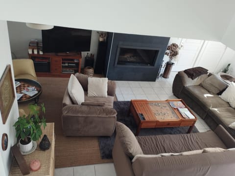 Living room, Internal: Not applicable to any particular room