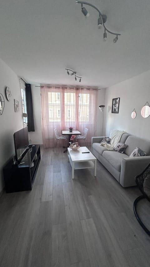 T3 Cosy situé au centre-ville Apartment in Dunkirk