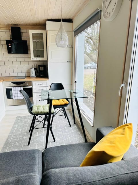 Kitchen or kitchenette, Living room, Dining area, oven, stove