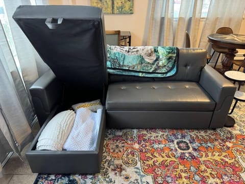 Apt Near Oberlin College Apartment in Ohio