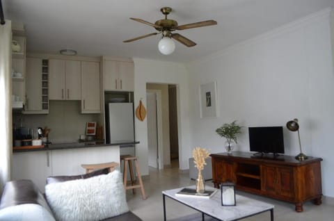 Stellenhof Inn - walking distance to town center Apartment in Stellenbosch