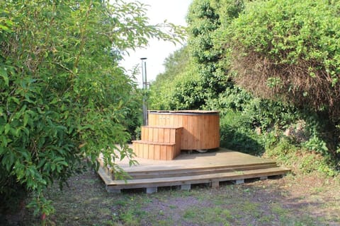Gîte de Barenton en forêt de Brocéliande 12 couchages bain nordique House in Paimpont