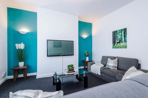 Whitegate House House in Manchester