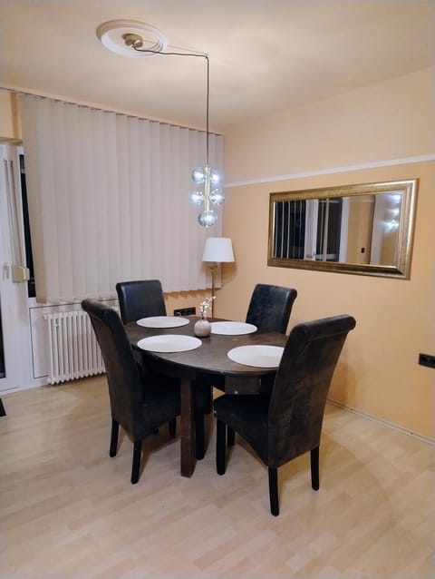 Casa Dami - Charmante Ferien- und Monteurwohnung in Flughafennähe Apartment in Baden-Baden