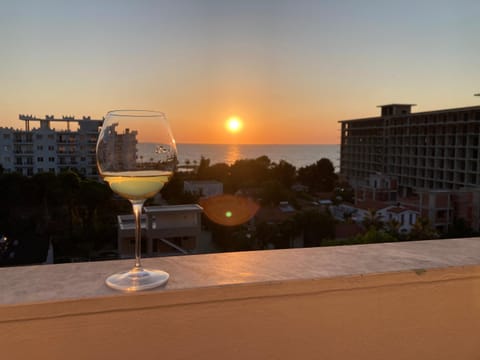 View (from property/room), Balcony/Terrace, Sea view, Sunset