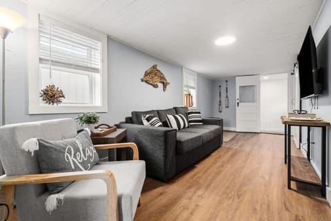 The Addie Shack Pet Friendly Steps to Beach Apartment in Newburyport