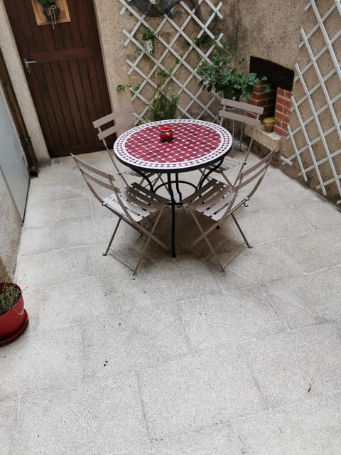 Inner courtyard view