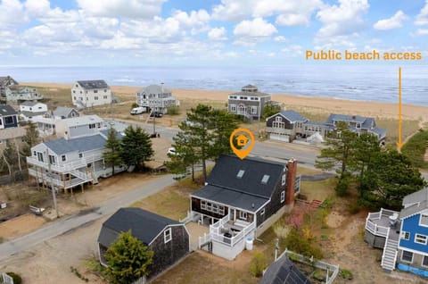 Salt and Cedar Steps to Beach House in Newburyport