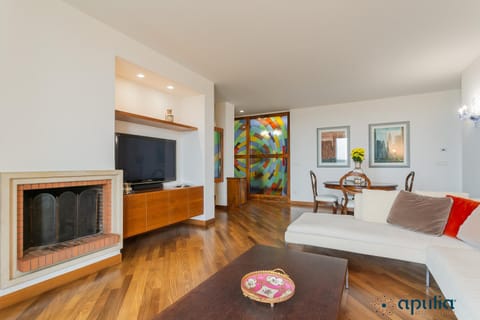 Communal lounge/ TV room, Living room