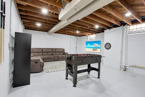 Chic Escape Near Mall of America Villa in Richfield