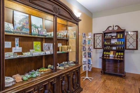 Kiwi Cove Lodge Nature lodge in Southern Gulf Islands