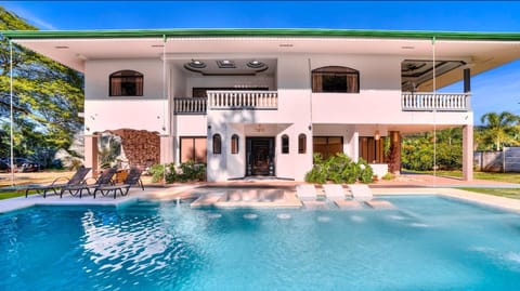 Balcony/Terrace, Swimming pool