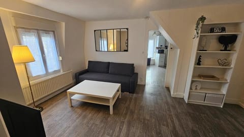 La Tanière Sedanaise 2 bedrooms parking wifi Apartment in Wallonia, Belgium