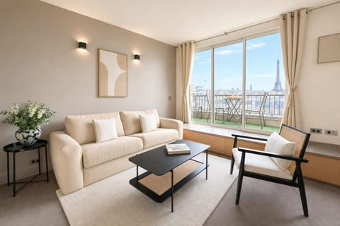 View (from property/room), Balcony/Terrace, Living room, Seating area