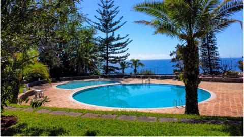 Spring, Day, Natural landscape, Garden, Garden view, Pool view, Sea view, Swimming pool
