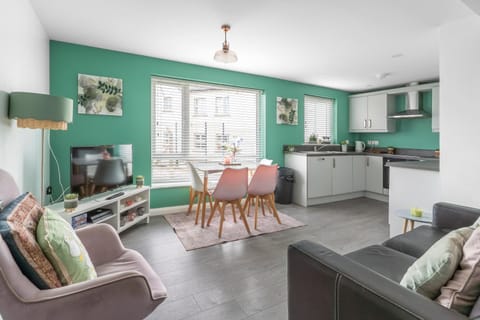 TV and multimedia, Dining area, kitchen