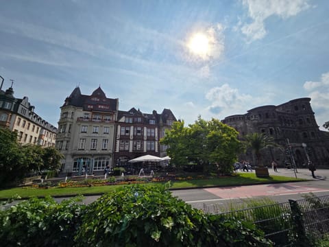 Property building, Day