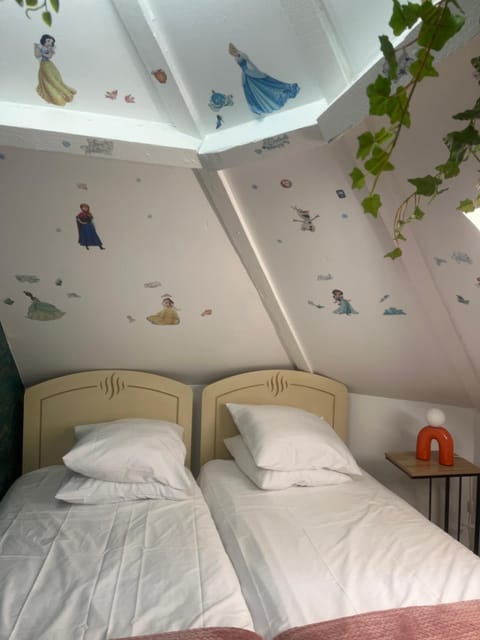 Appartement 3 chambres centre ville Calais Michelle Apartment in Calais