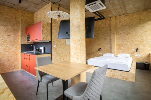 Bed, Kitchen or kitchenette, Photo of the whole room, Bedroom, air conditioner